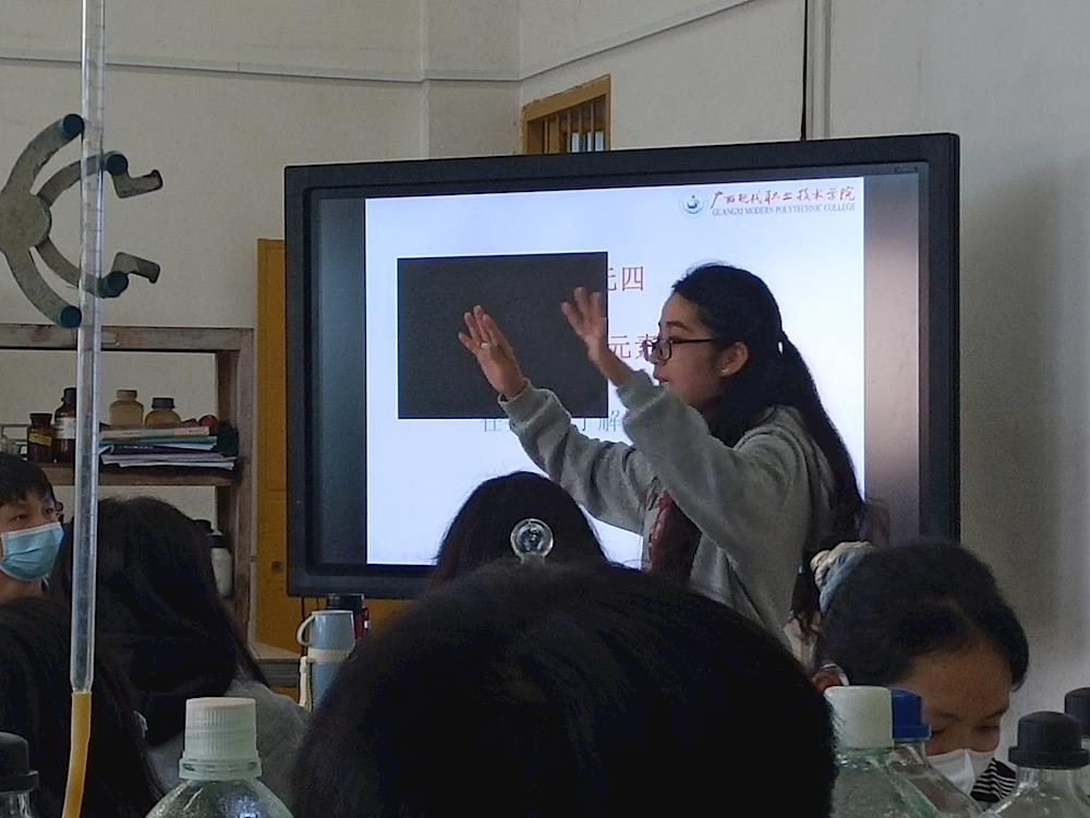 5668fe21315a4c52bc8102d8d748d27f.jpg 5668fe21315a4c52bc8102d8d748d27f.jpg